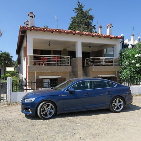 Orange_Blue_Аpartment N2 Near Sea Apartment Hanioti Exterior foto