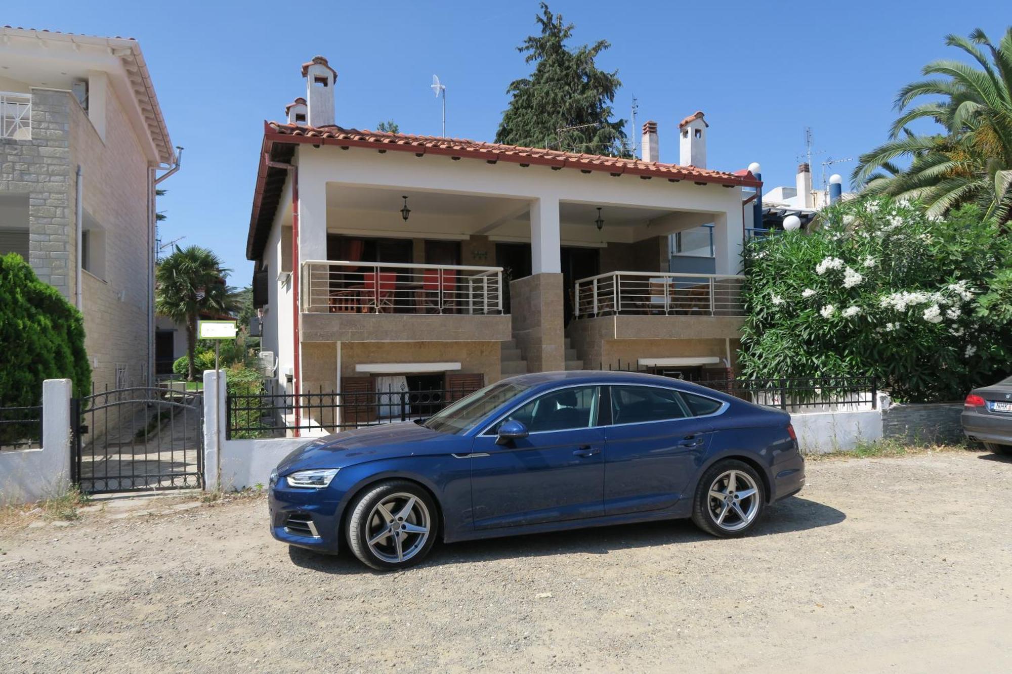 Orange_Blue_Аpartment N2 Near Sea Apartment Hanioti Exterior foto